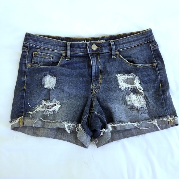 mossimo mid rise shorts